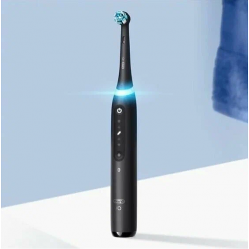 Электрическая зубная щетка Oral-B iO 5 Matte Black