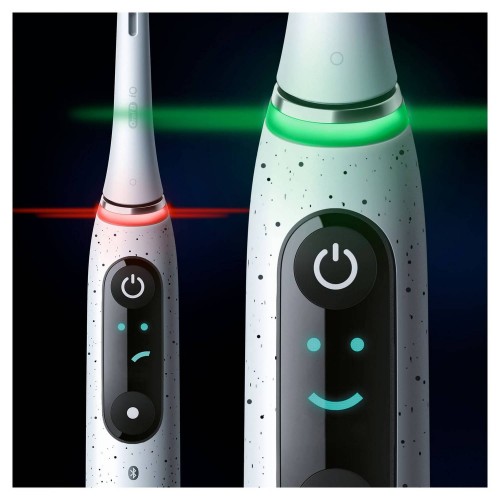 Электрическая зубная щетка Oral-B iO 10 Stardust White
